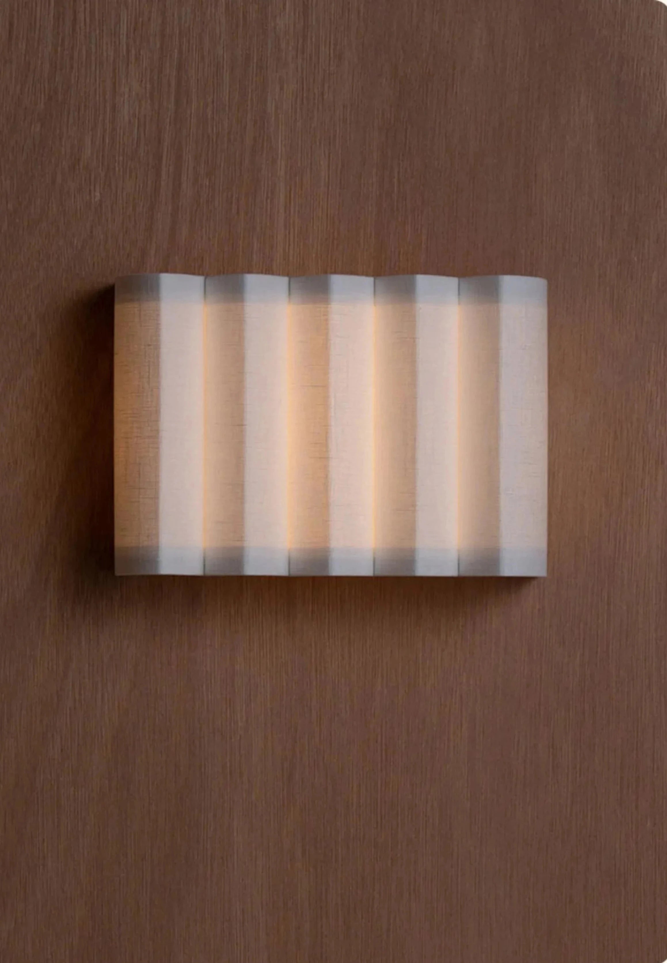 Sora Wave Wall Lamp